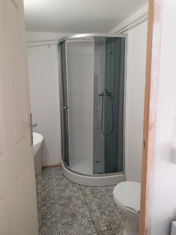 Nord Poshtel Hostel Bukarest Kültér fotó