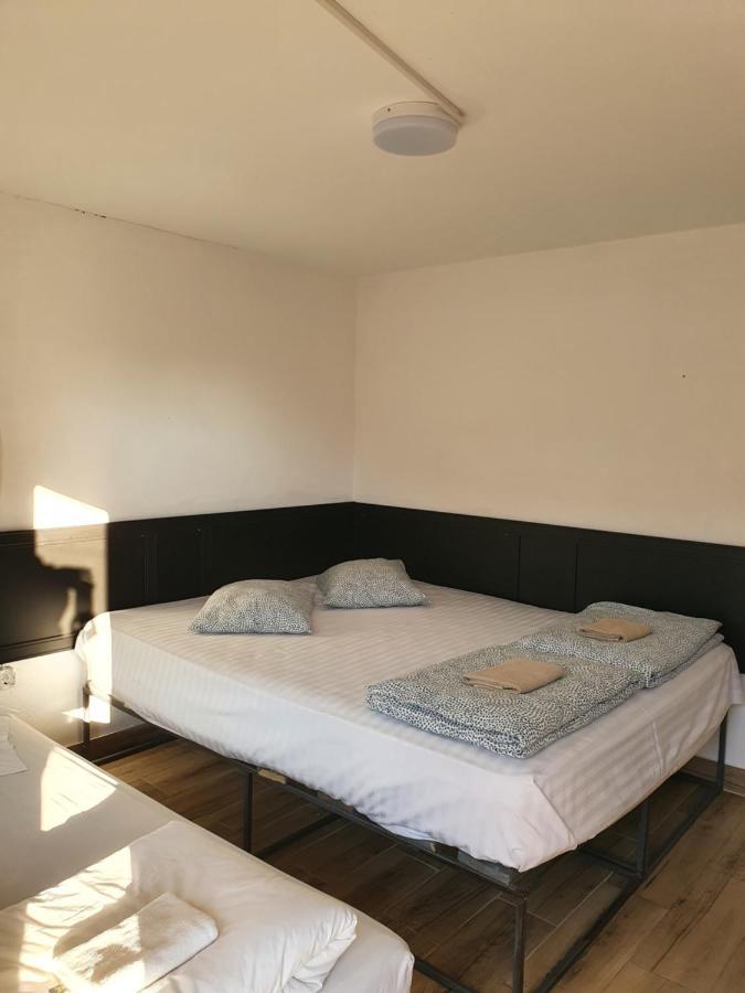 Nord Poshtel Hostel Bukarest Kültér fotó